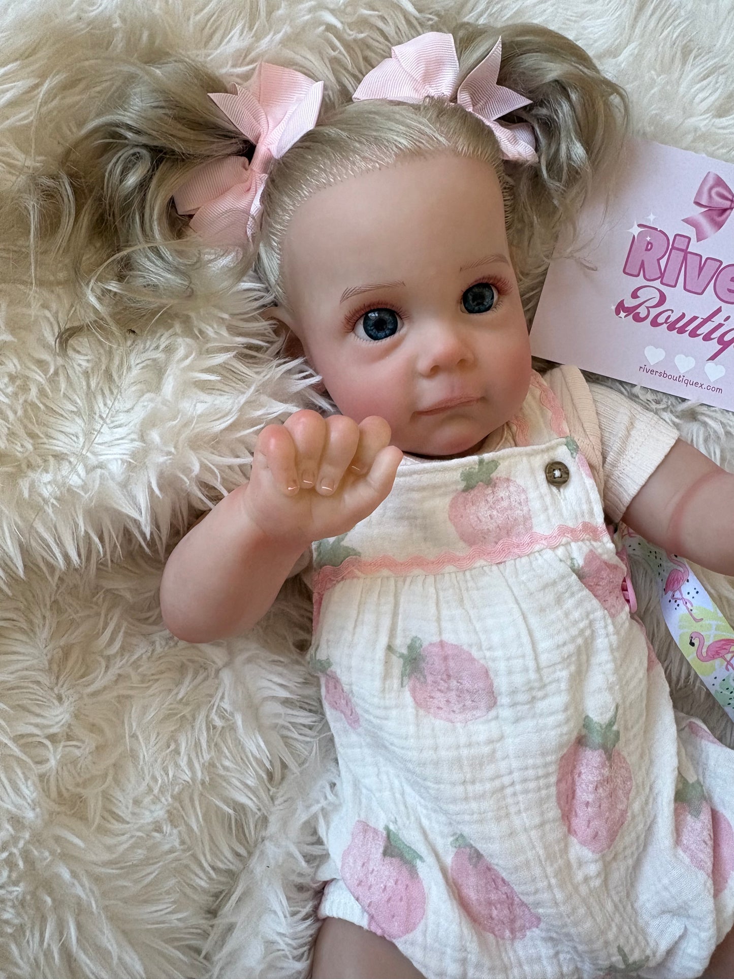 Bebê Menina Reborn - Corpo Macio e Peso